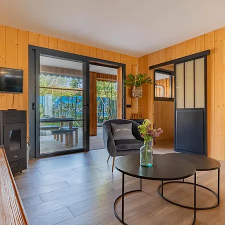 公寓 Comme Un Petit 拉特斯特德布赫