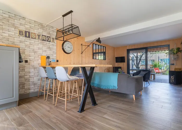 Comme Un Petit Ла-Тест-де-Бюш