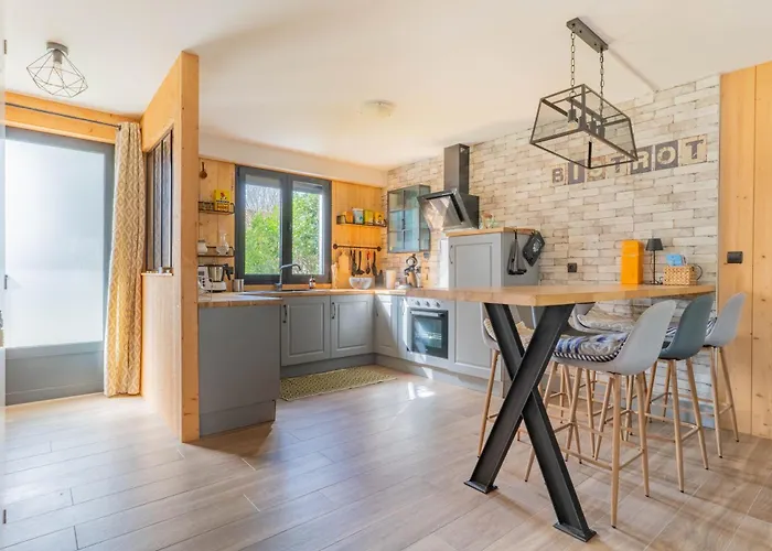 Comme Un Petit * Ла-Тест-де-Бюш